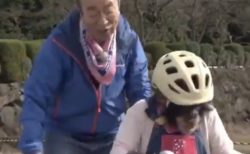 【最終回】「天才！志村どうぶつ園」志村園長、最後のロケ映像。2月極寒のなか何時間も自転車を教える
