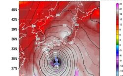 【注意喚起】気象予報士さんより「台風10号の進路と勢力がヤバすぎ。注視を！」