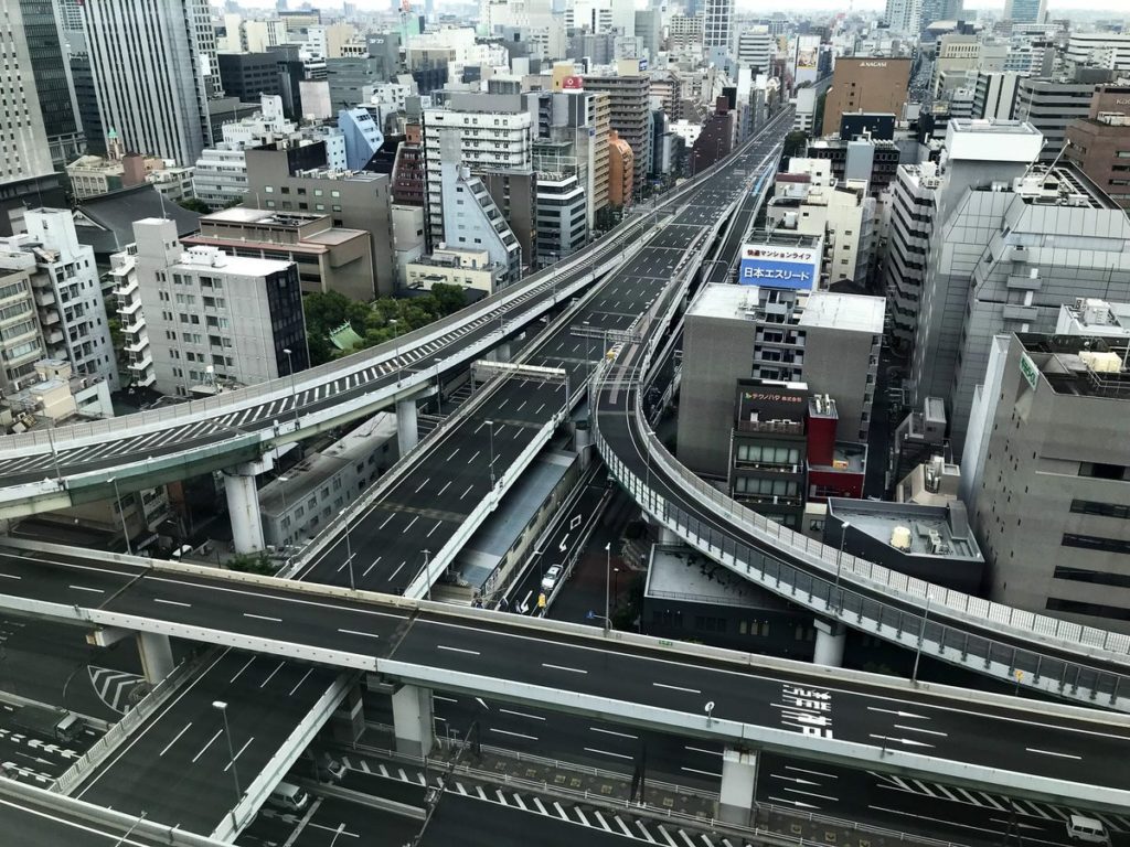 G20大阪】交通規制「阪神高速マジで何も走ってない」「たまに走ってる 