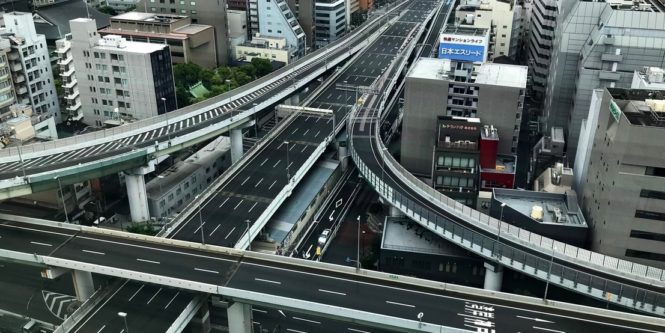 【G20大阪】交通規制「阪神高速マジで何も走ってない」「たまに走ってるパトカーとか白バイがめちゃくちゃ気持ち良さそう」