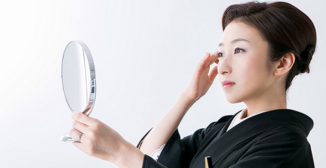 【美顔器】有名実業家も絶賛!売り切れ続出のEMSマスク、即効性が話題!嬉しい報告がたくさん