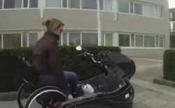 【トライク】車椅子と犬がそのまま乗れる「バイク」が凄い。これは便利！