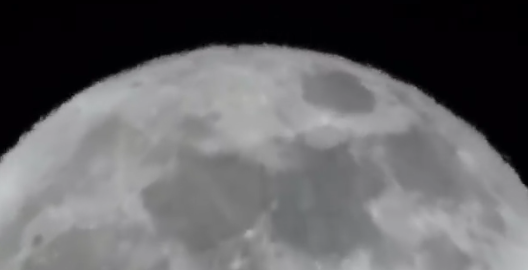【コールドムーン】今年最後の満月を収めた「映像」が素晴らしすぎる。空を見上げてみよう！