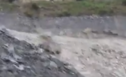 【石の川】ニュージーランドで発生した「粒状流」という現象があまりにも不思議すぎる！