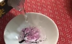 【1300年の歴史 美濃焼】岐阜の職人さんが作る「酒を注ぐと桜が咲く盃」が素敵すぎる