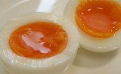 【グルメ】「めちゃくちゃ美味しいゆで卵の作り方」が簡単すぎて話題に(･∀･)