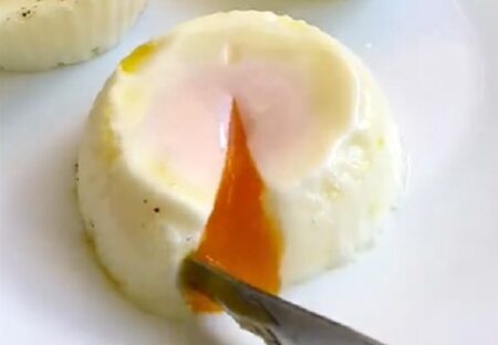 【天才】材料１つ☆フライパンで簡単にできる卵料理！これは確実においしいやつ！！！