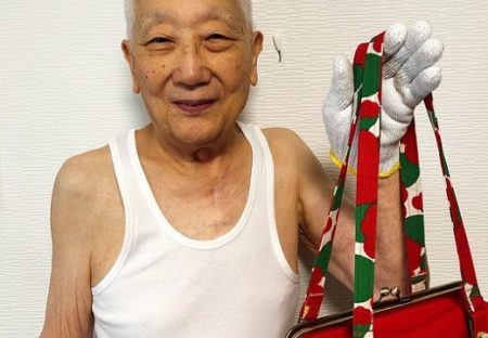 「ついったぁから注文くれました」83才でミシンを始めたおじいちゃんが作成したバッグが素敵すぎる