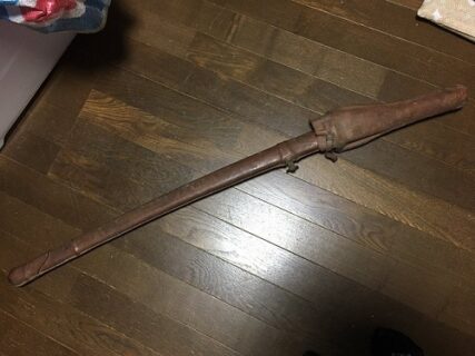 【驚愕】実家から出てきた軍刀、とんでもないものと判明し愕然・・・