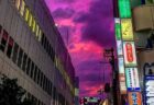 【夕焼け】日本各地で紫色の「空」が確認される。台風の影響でしょうか？怖いな・・・
