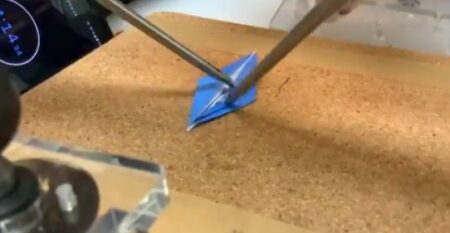 【神業】外科の先生、手術の練習動画に絶句「凄すぎる‥」
