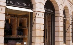 【6粒13,600円】ルイヴィトンのチョコレートが話題に「これはたけのこの里」「どう見てもたけのこの里」