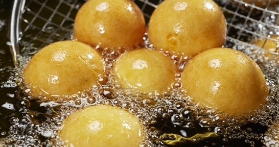 【レシピ】バナナをHMで揚げるだけで完成!バナナが中で溶けクリームに